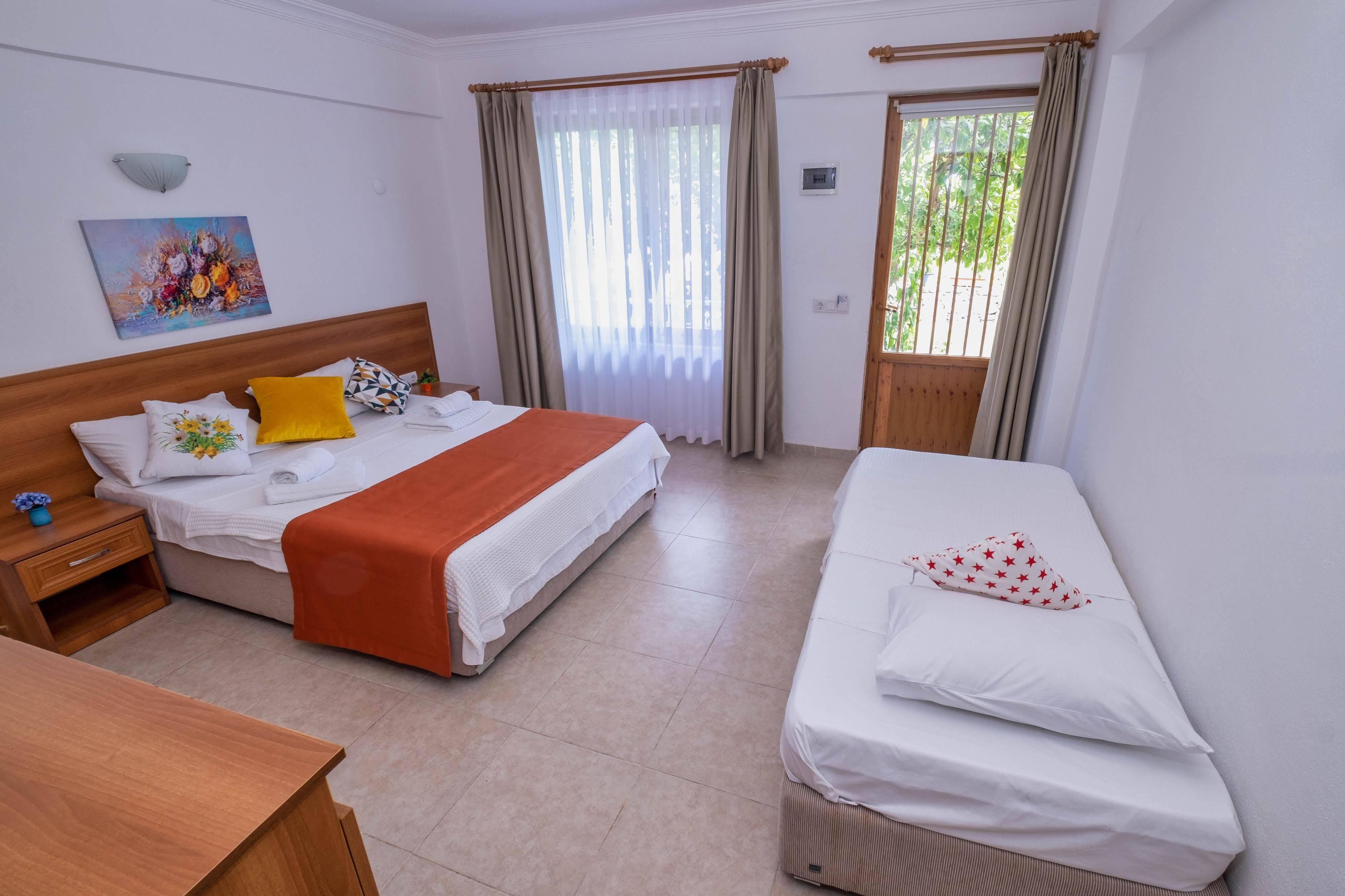 Balalayka Butik Otel มูกลา ภายนอก รูปภาพ