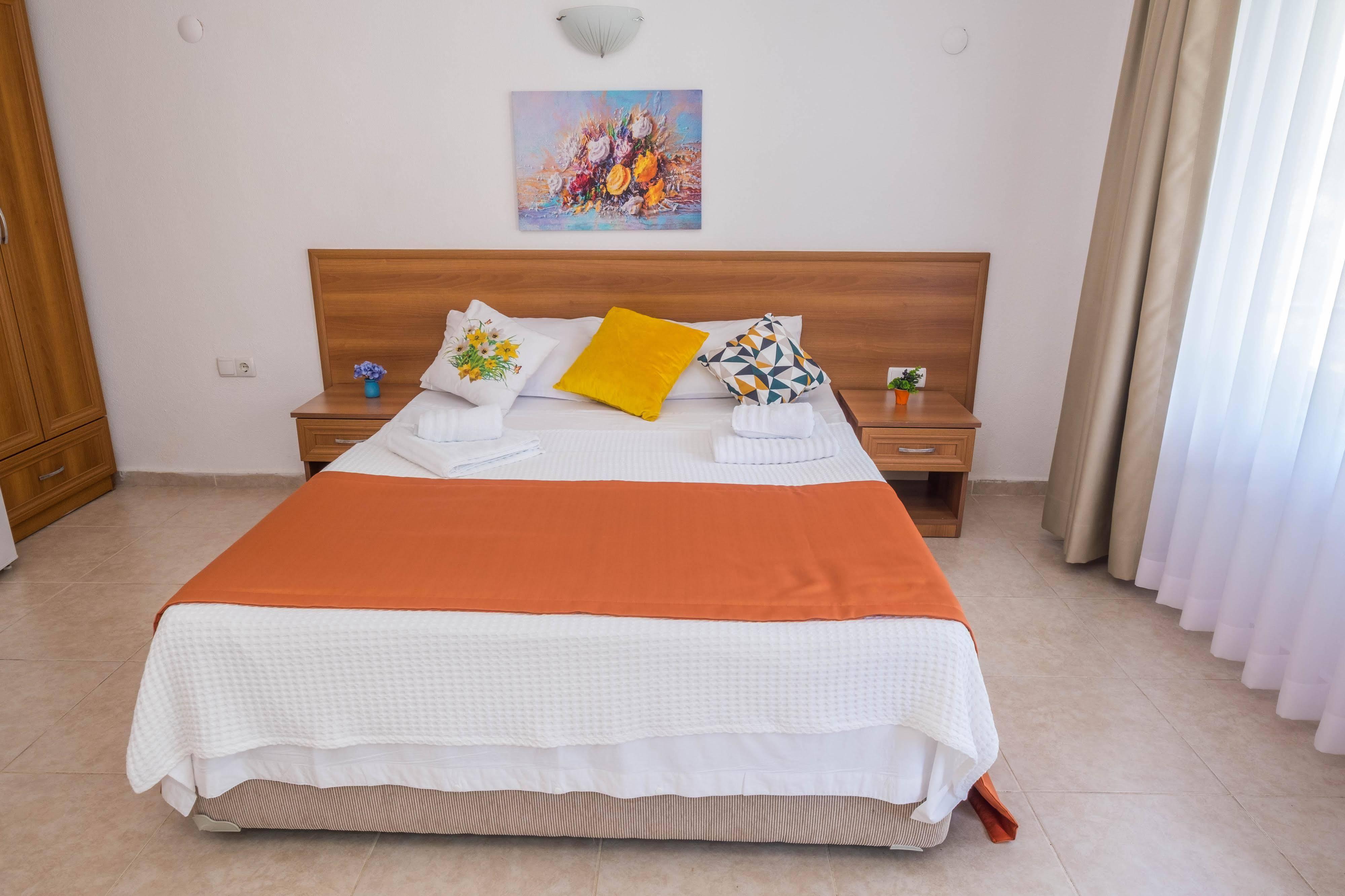 Balalayka Butik Otel มูกลา ภายนอก รูปภาพ